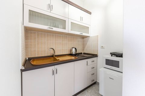 Fully-equipped kitchen