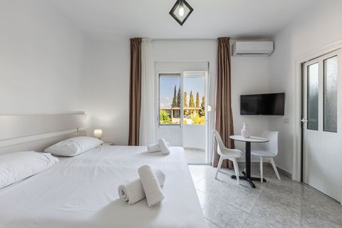 Bedroom with a double bed