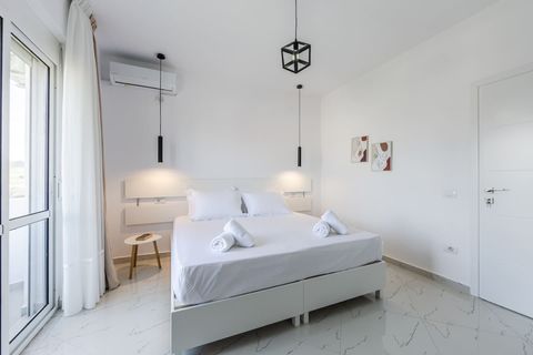 Bedroom with a double bed