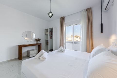 Bedroom with a double bed