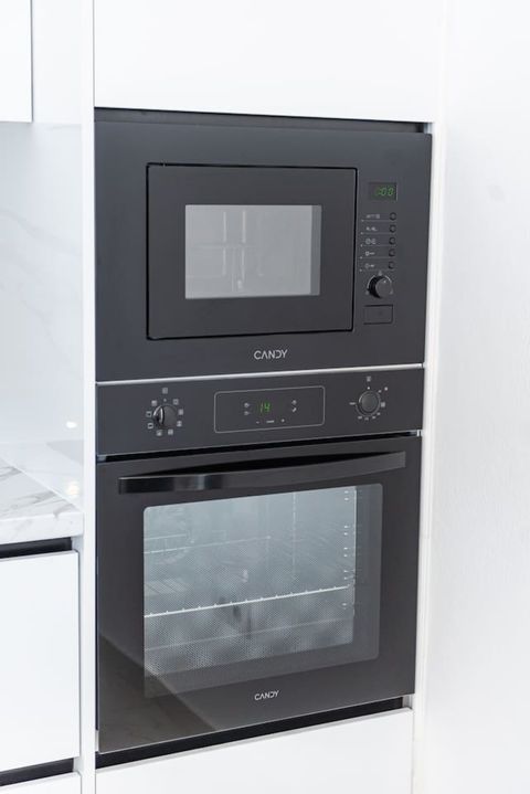 Fully-equipped kitchen details