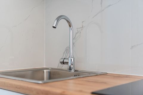 Fully-equipped kitchen details