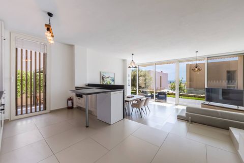 Fully-equipped kitchen