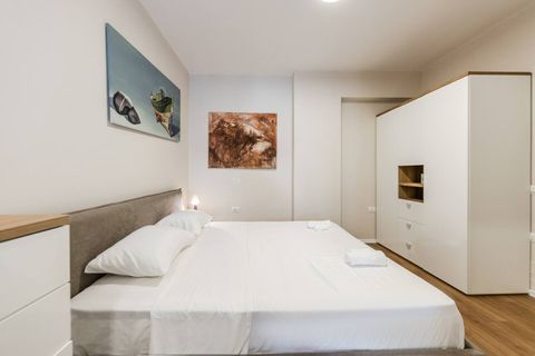 Bedroom with a double bed and a single bed