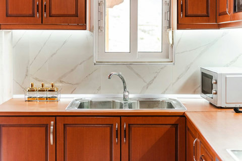 Fully-equipped kitchen details