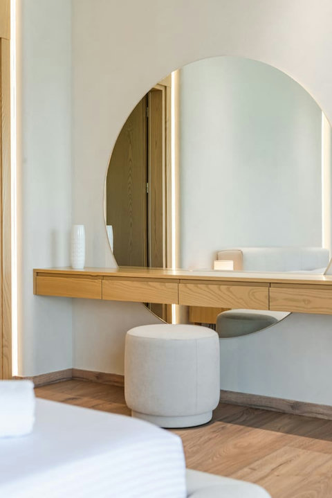 Bedroom 1 details (First floor)