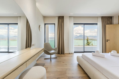 Bedroom 1 with a king bed (First floor)