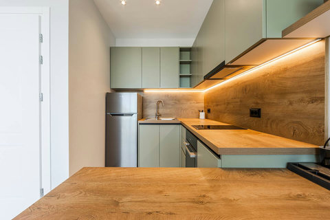 Fully-equipped kitchen