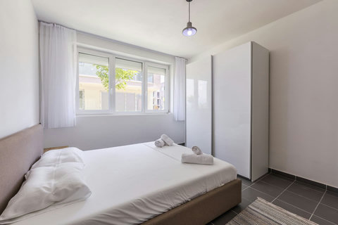 Bedroom with a double bed