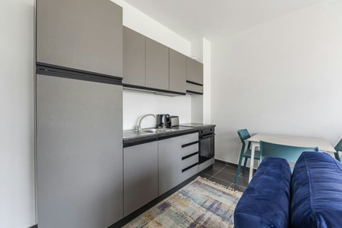 Fully-equipped kitchen