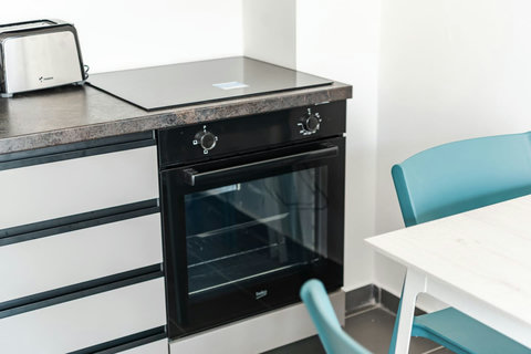 Fully-equipped kitchen details