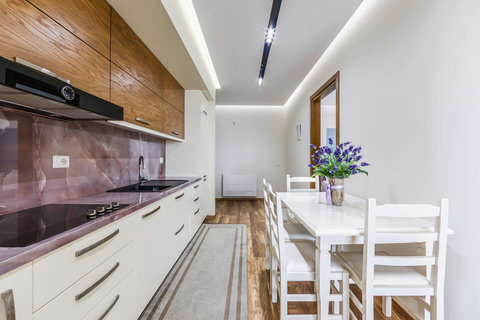 Fully-equipped kitchen