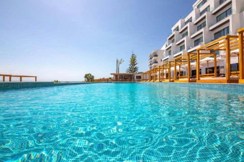 Pool (resort access)