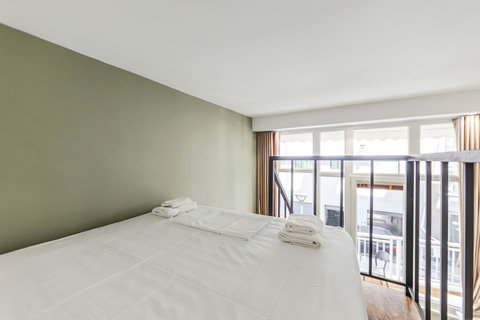 Bedroom with a double bed