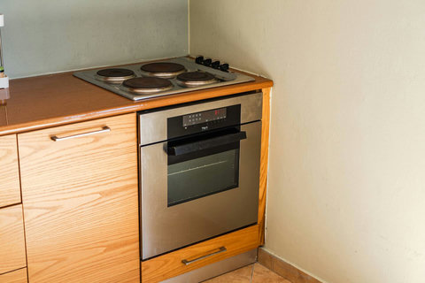 Fully-equipped kitchen details