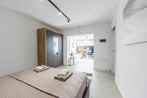 Bedroom with a double bed