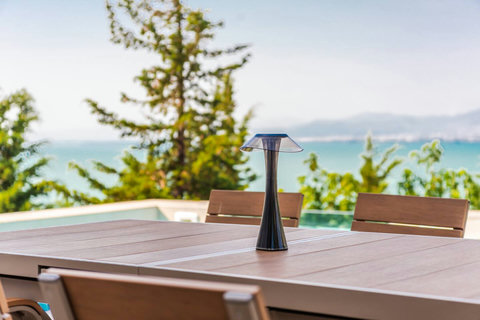 Outside dining area details