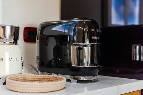 Fully-equipped kitchen 1 details