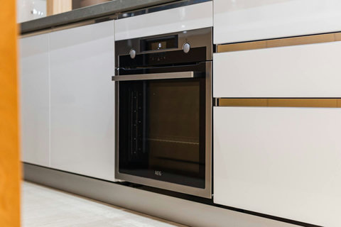 Fully-equipped kitchen 1 details