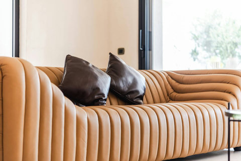 Living room 1 details