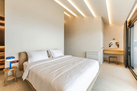 Bedroom 2 with a double bed (first floor)