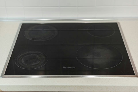 Fully-equipped kitchen details