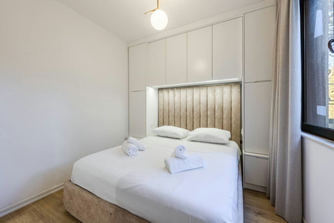 Bedroom with a double bed