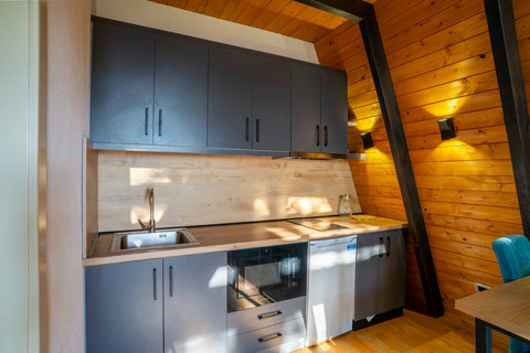 Fully-equipped kitchen