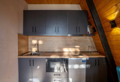 Fully-equipped kitchen