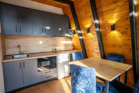 Fully-equipped kitchen