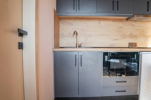 Fully-equipped kitchen