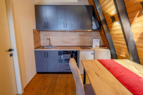 Fully-equipped kitchen