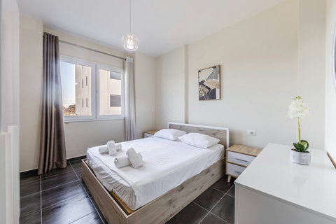 Bedroom with a double bed