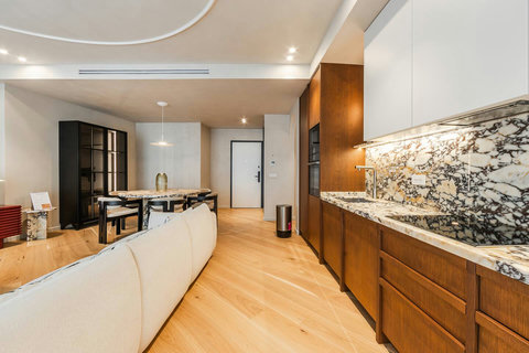 Fully-equipped kitchen and living room