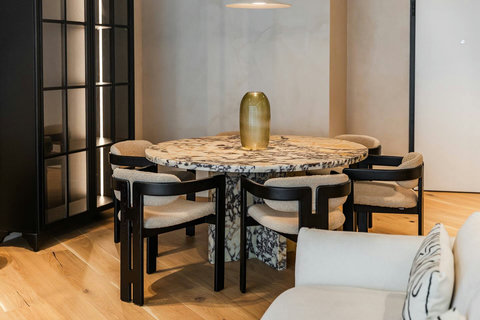 Dining area details