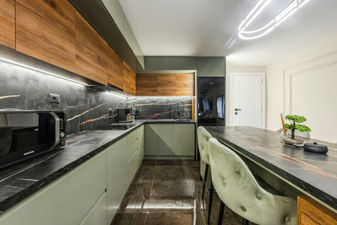 Fully-equipped kitchen