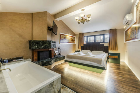 Bedroom located in the first floor with a double bed