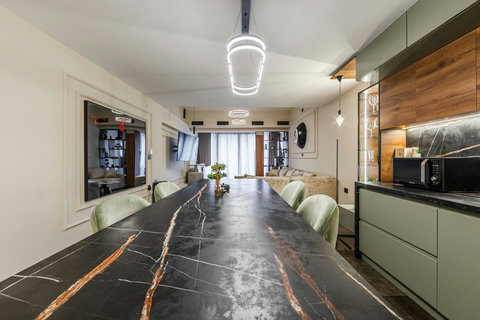 Fully-equipped kitchen