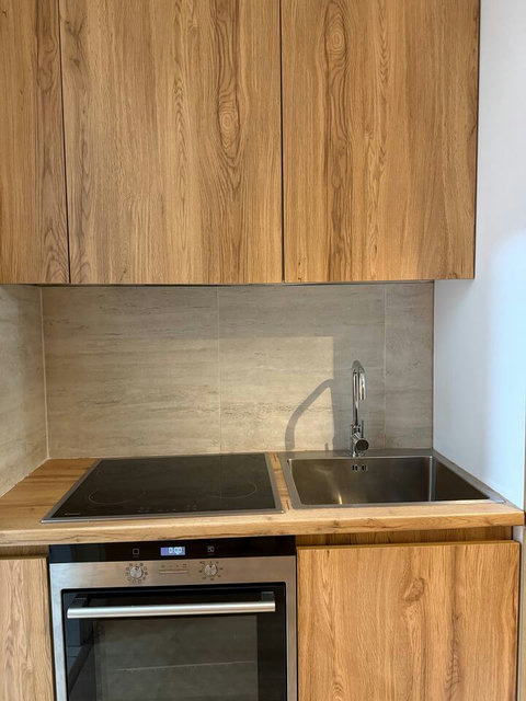 Fully-equipped kitchen