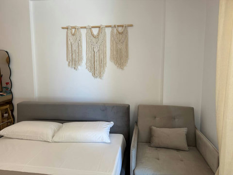 Bedroom with a double bed