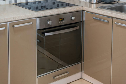 Fully-equipped kitchen details