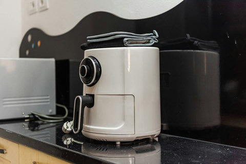 Fully-equipped kitchen details