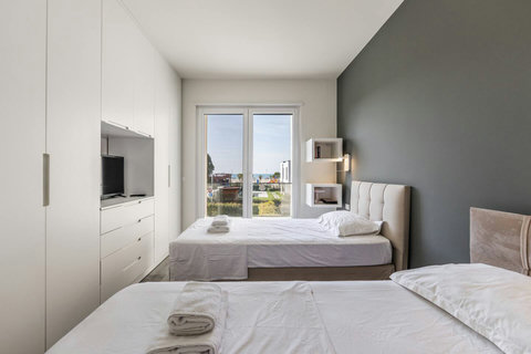 Bedroom 3 with a double and a single bed (First floor)