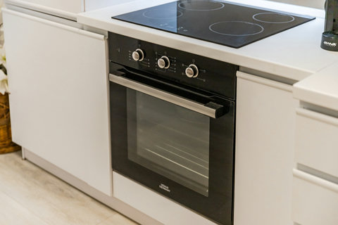 Fully-equipped kitchen details