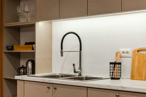 Fully-equipped kitchen details