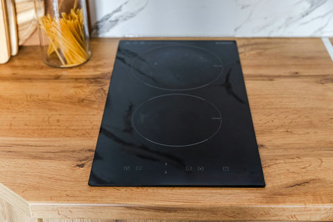 Fully-equipped kitchen details