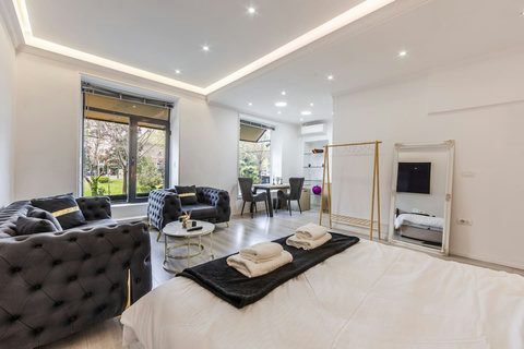 Bedroom area with a double bed