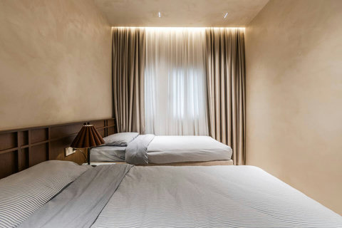 Bedroom 2 with two single beds