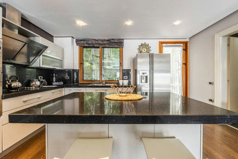 Fully-equipped kitchen