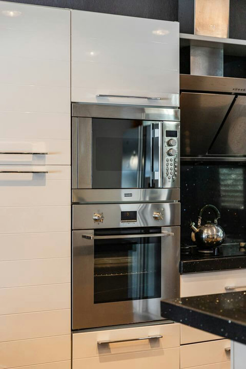 Fully-equipped kitchen details